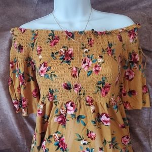 Off shoulder flower print blouse